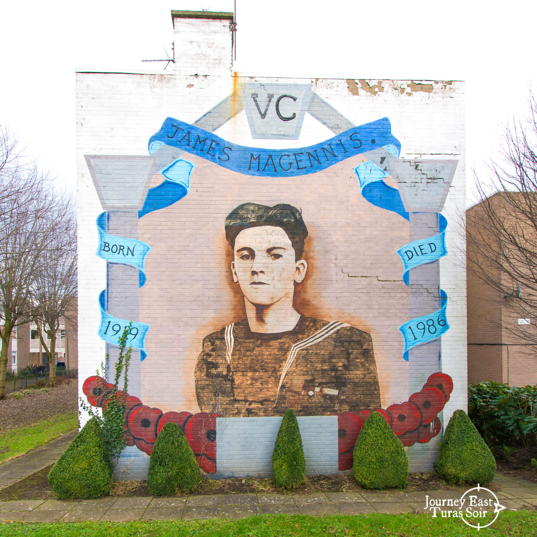 Belfast wall murals guided bus tours in Belfast and East Belfast Northern Ireland by Journey East Tours - photo 7500-2